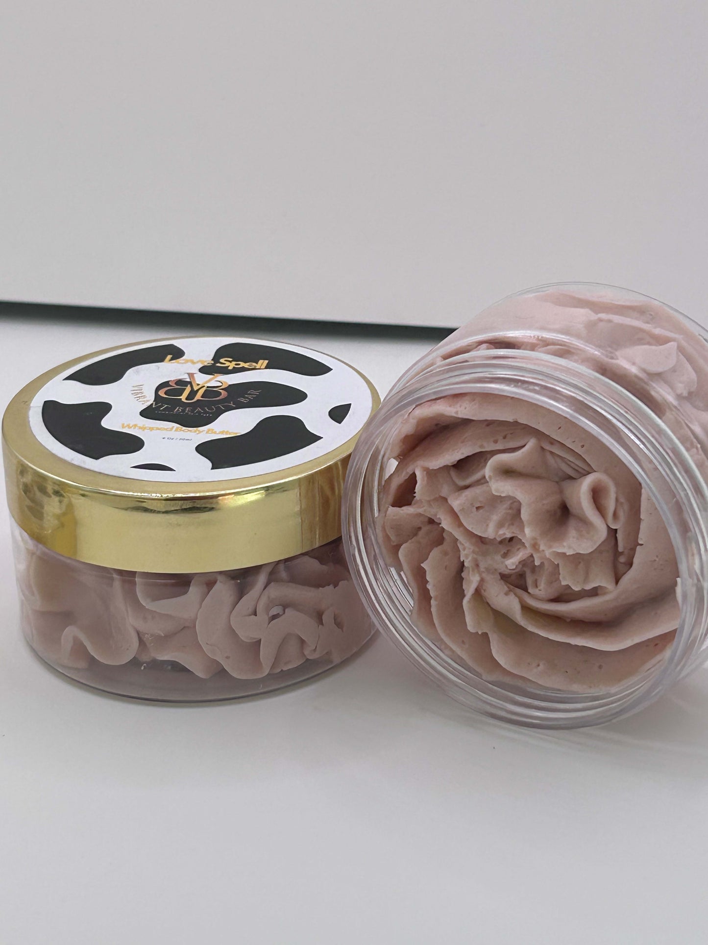 “ Love Spell “ Body butter 🍰🍓